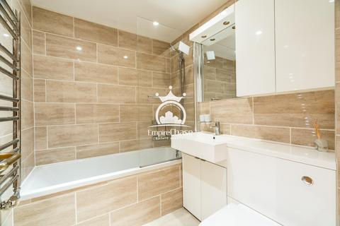 2 bedroom flat to rent, Sudbury Hill, Harrow HA1