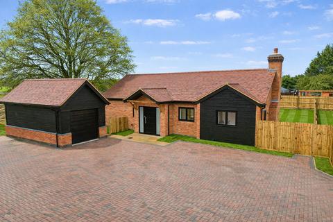 undefined, Cow Lane, Buckingham MK18