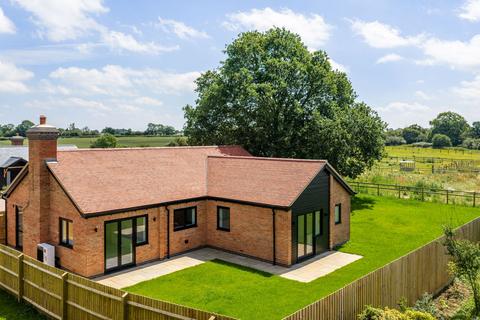undefined, Cow Lane, Buckingham MK18