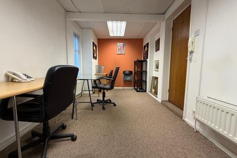 Office to rent, 12 Dudley St Luton LU2 0NT
