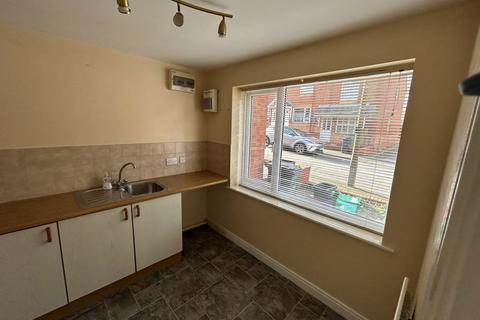 undefined, KING STREET, LYE