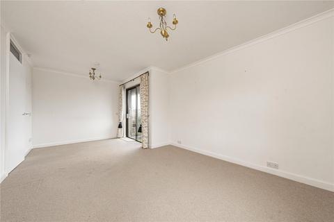 2 bedroom apartment for sale, Hales Court, Teddington