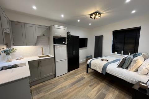 undefined, Abington Grove, Northampton