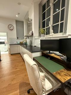 Studio to rent, Acton Town Hall Apartments, Winchester Street, Acton W3