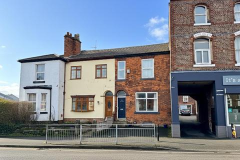 3 bedroom end of terrace house for sale, Stockport Road, Altrincham