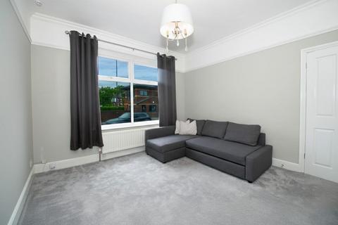 3 bedroom end of terrace house for sale, Stockport Road, Altrincham