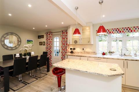 undefined, Westover Road, Fleet GU51