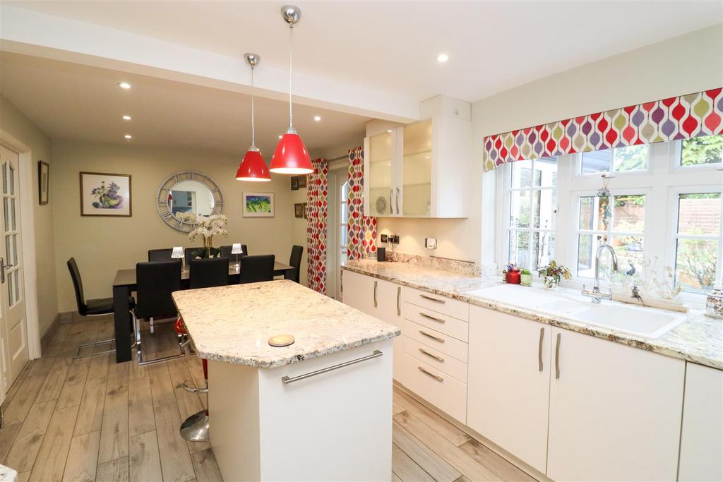 Kitchen/Breakfast/Dining Room
