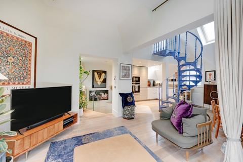 2 bedroom apartment to rent, Belsize Lane, Belsize Park, NW3