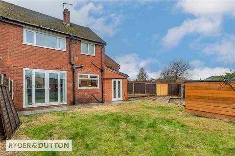 2 bedroom end of terrace house for sale, York Road West, Alkrington, Middleton, Manchester, M24
