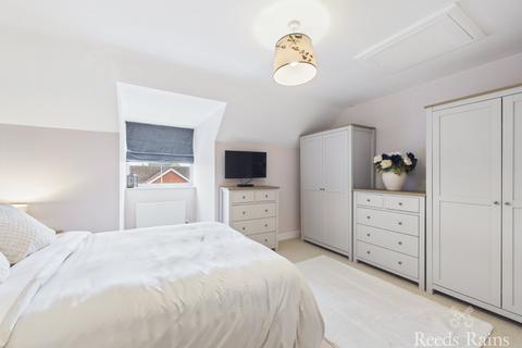 4 bedroom link detached house for sale, Waterdale Close, East Riding of Yorkshire YO16