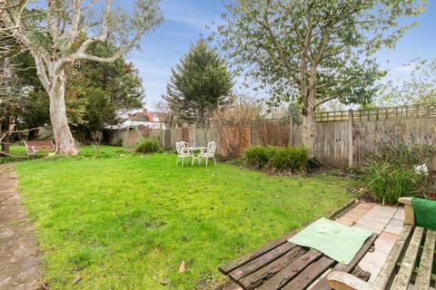 undefined, Johns Lane, Morden SM4