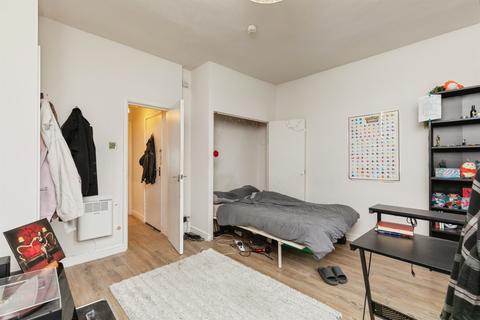 undefined, Walcot Buildings, Bath