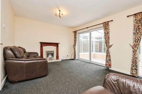 3 bedroom end of terrace house for sale, Holt Road, Halesowen