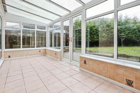 3 bedroom end of terrace house for sale, Holt Road, Halesowen