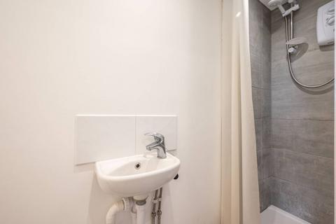 Studio to rent, Melyn Close, Tufnell Park, London, N7