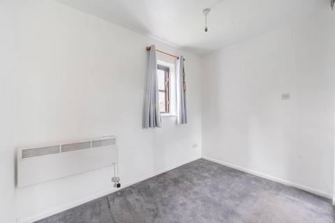 1 bedroom flat for sale, Jasmin Close, Northwood, HA6