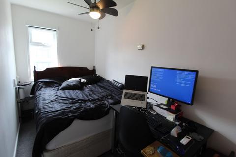 1 bedroom flat for sale, Clifton Drive, Blackpool, FY4