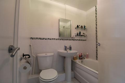 1 bedroom flat for sale, Clifton Drive, Blackpool, FY4