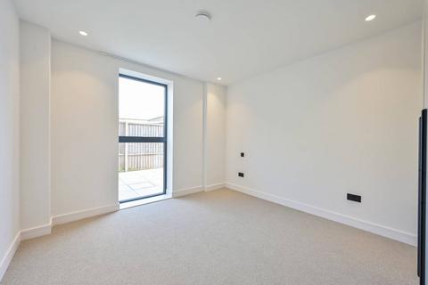 undefined, Cannon Hill Lane, Raynes Park, SW20