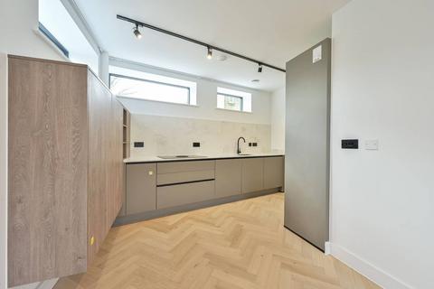 1 bedroom flat to rent, Cannon Hill Lane, Raynes Park, SW20