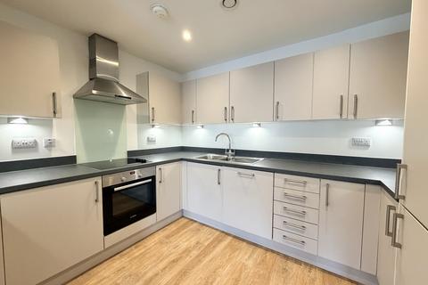 2 bedroom apartment to rent, Holmbush Mews, Faygate, HORSHAM