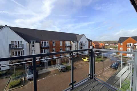 2 bedroom apartment to rent, Holmbush Mews, Faygate, HORSHAM