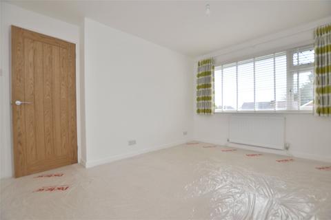 3 bedroom semi-detached house to rent, Meadowvale, Gloucestershire GL11