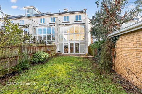 undefined, Revere Way, Epsom