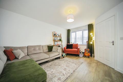 3 bedroom end of terrace house for sale, Robinsons Drive, Thurston, Bury St. Edmunds