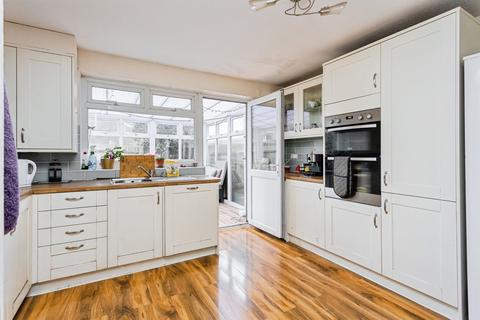 3 bedroom semi-detached house for sale, Dumbrills Close, Burgess Hill