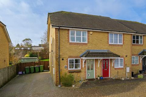 St. Marys Close, Etchinghill, CT18