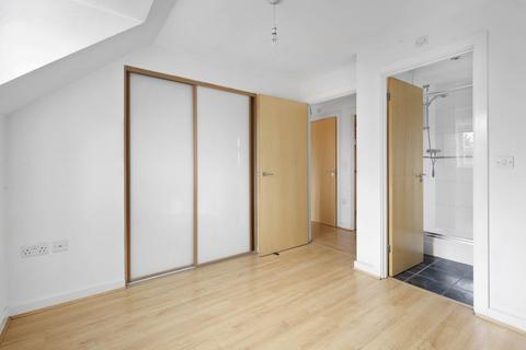 undefined, Riverhead Close, Walthamstow