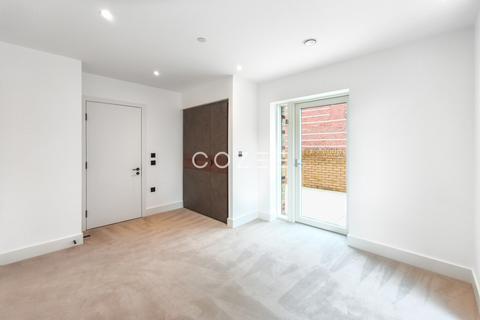 2 bedroom flat to rent, Danvers Avenue, Clapham SW11