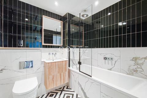 2 bedroom flat to rent, Danvers Avenue, Clapham SW11
