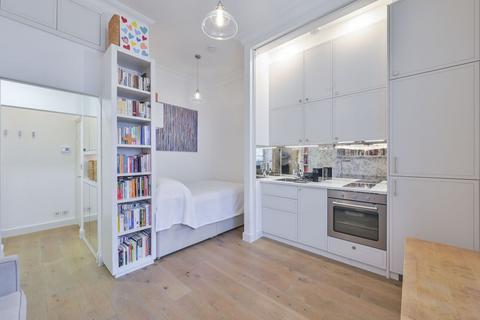 Denbigh Street, SW1, Pimlico, London, SW1V