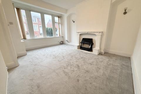 2 bedroom semi-detached house for sale, Bardsway Avenue, Stanley Park FY3