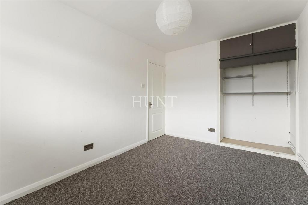 Second bedroom