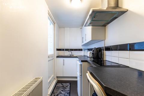 1 bedroom in a house share to rent, Broad Street, Brighton