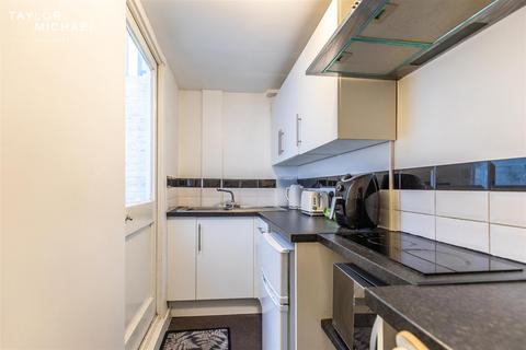 1 bedroom in a house share to rent, Broad Street, Brighton