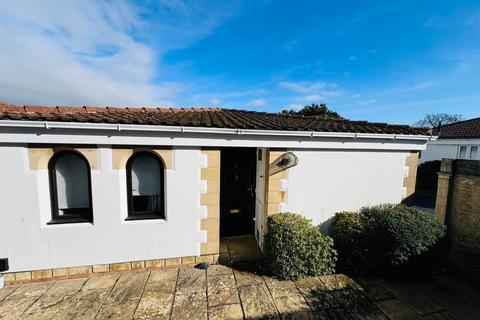 2 bedroom semi-detached bungalow for sale, Yarmouth, Isle of Wight
