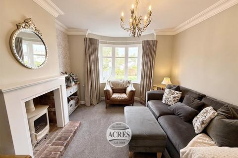 3 bedroom semi-detached house for sale, Wood Lane, Streetly, Sutton Coldfield