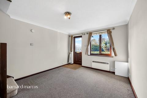 1 bedroom end of terrace house for sale, Godwin Close, Epsom