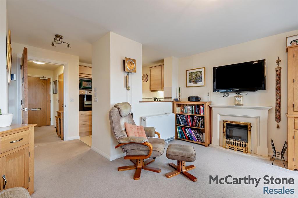 Living room, fireplace