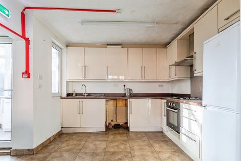 3 bedroom semi-detached house for sale, Talbot Road, Wellingborough