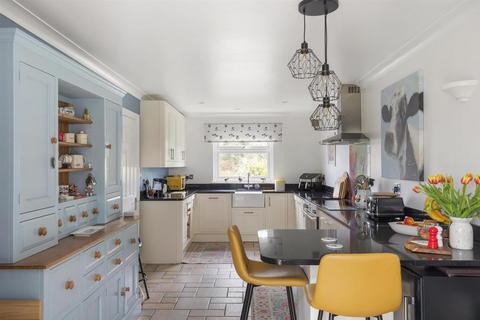 undefined, Holywell, Dorchester