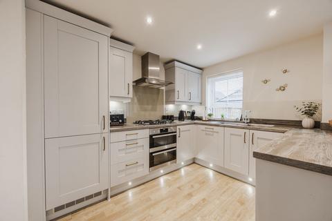 4 bedroom detached house for sale, Watton