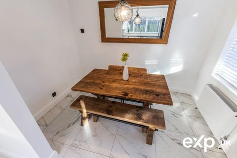 undefined, Bretton Road, Nottingham NG15