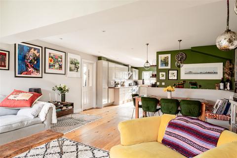 4 bedroom end of terrace house for sale, The Grange, Hurstpierpoint BN6