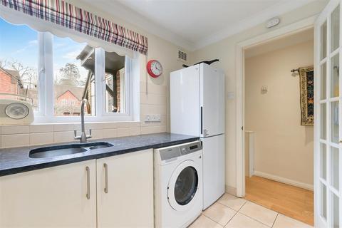 2 bedroom terraced house for sale, The Walled Garden, Tadworth